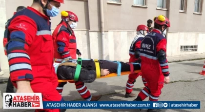 Ataşehir’de eş zamanlı deprem tatbikatları yapıldı